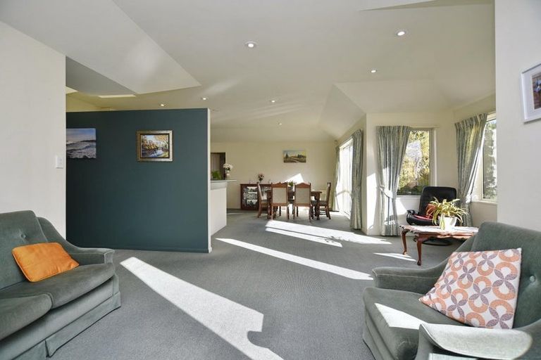 Photo of property in 27 Beechwood Drive, Northwood, Christchurch, 8051