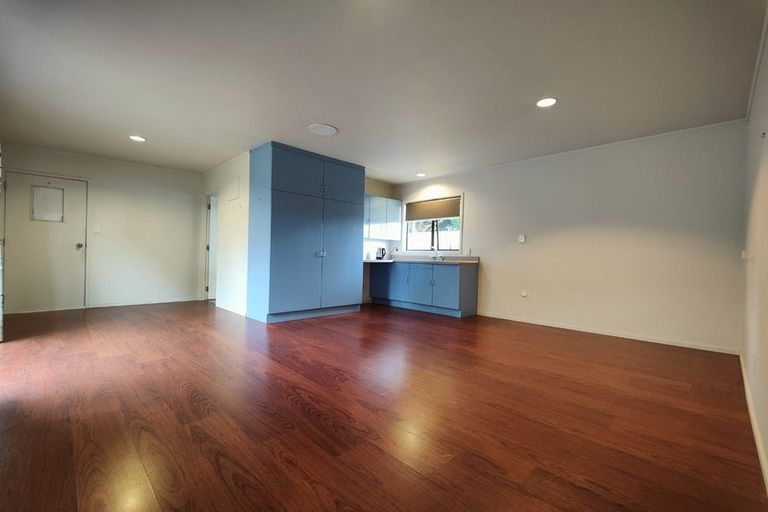 Photo of property in 4 Derrimore Heights, Clover Park, Auckland, 2019