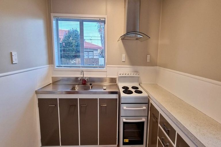 Photo of property in 4a Heather Place, Melville, Hamilton, 3206