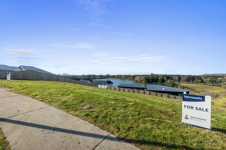 Photo of property in 18 Oyster Place, Omokoroa, 3114