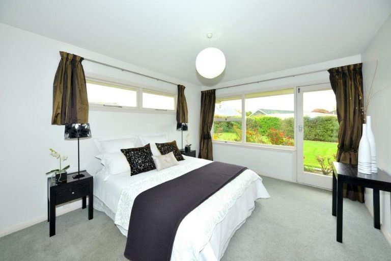 Photo of property in 53 Hanrahan Street, Upper Riccarton, Christchurch, 8041