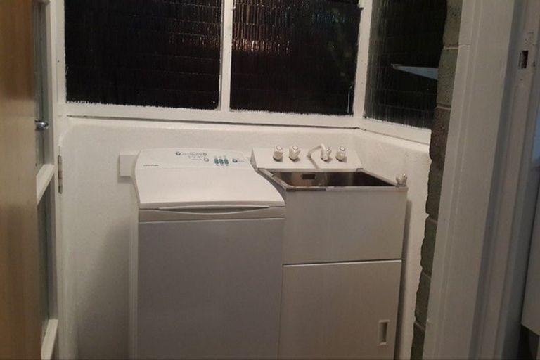 Photo of property in 3/29 Taharoto Road, Takapuna, Auckland, 0622