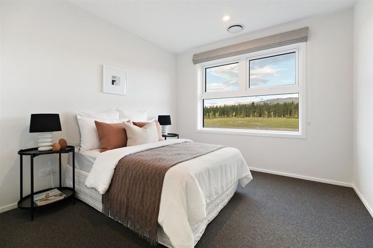 Photo of property in 77 Stone Drive, Cromwell, 9384