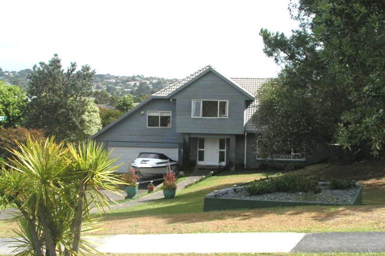 Photo of property in 1 Augusta Place, Forrest Hill, Auckland, 0620