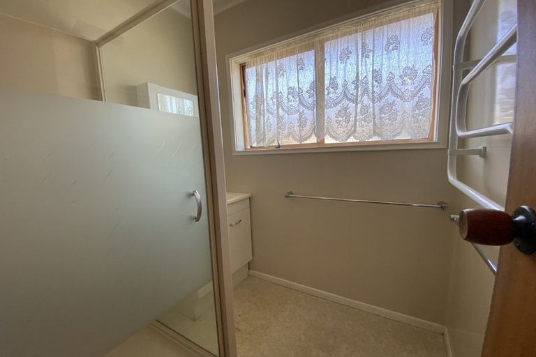 Photo of property in 5b Kingwell Street, Moturoa, New Plymouth, 4310