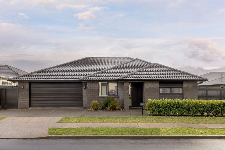 Photo of property in 14 Flack Street, Pyes Pa, Tauranga, 3112
