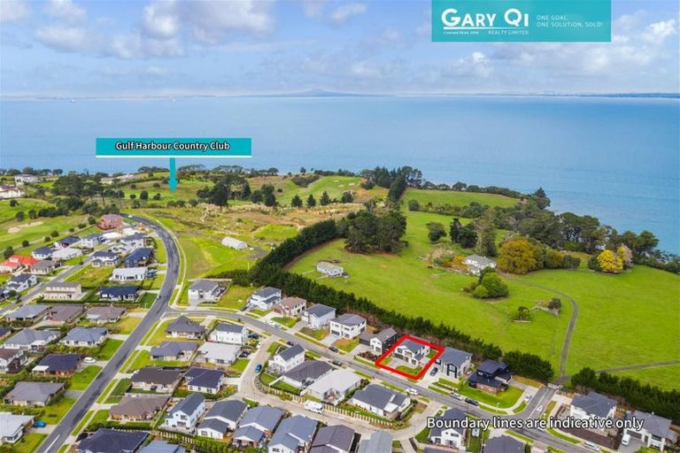 Photo of property in 38 Resolution Drive, Gulf Harbour, Whangaparaoa, 0930