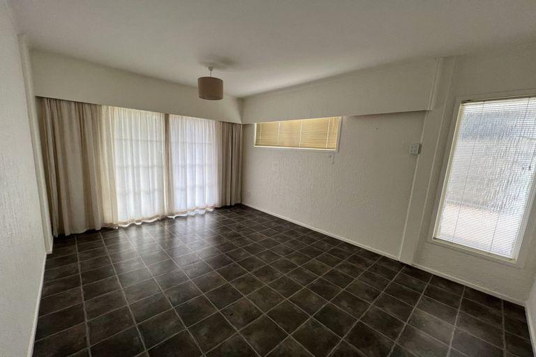 Photo of property in 80 Ngataringa Road, Devonport, Auckland, 0624