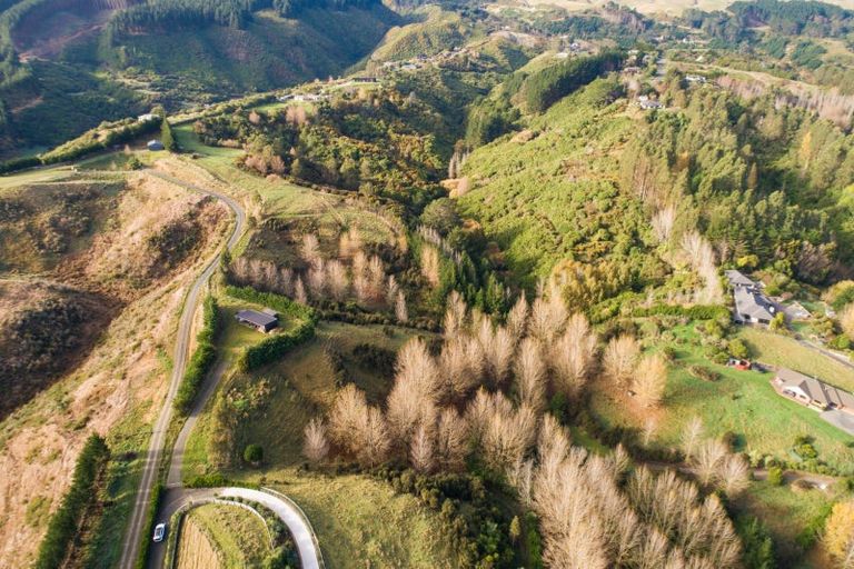 Photo of property in 82 County Heights Drive, Aokautere, 4471