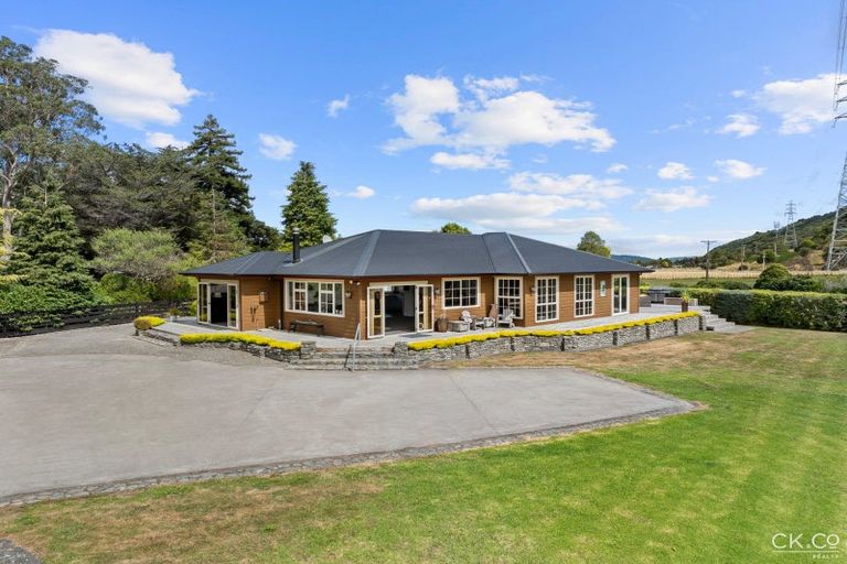 Photo of property in 63 Black Beech Street, Birchville, Upper Hutt, 5018
