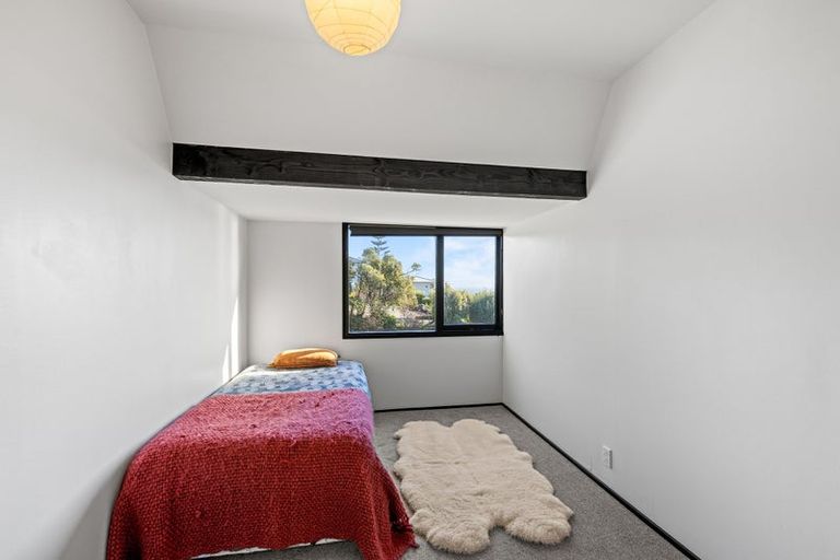 Photo of property in 8 Muritai Terrace, Mount Pleasant, Christchurch, 8081