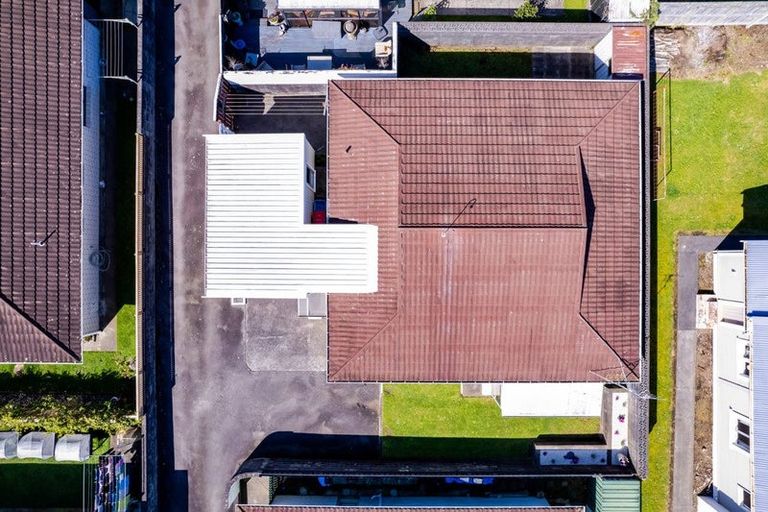 Photo of property in 5a Webster Street, Westown, New Plymouth, 4310