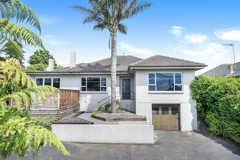 Photo of property in 316 Cobham Drive, Hillcrest, Hamilton, 3216