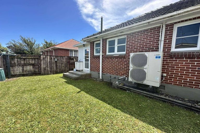 Photo of property in 39 Ararino Street, Trentham, Upper Hutt, 5018