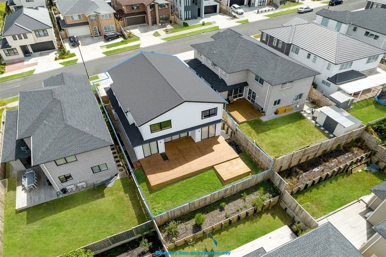 Photo of property in 35 Tinaku Road, Flat Bush, Auckland, 2019