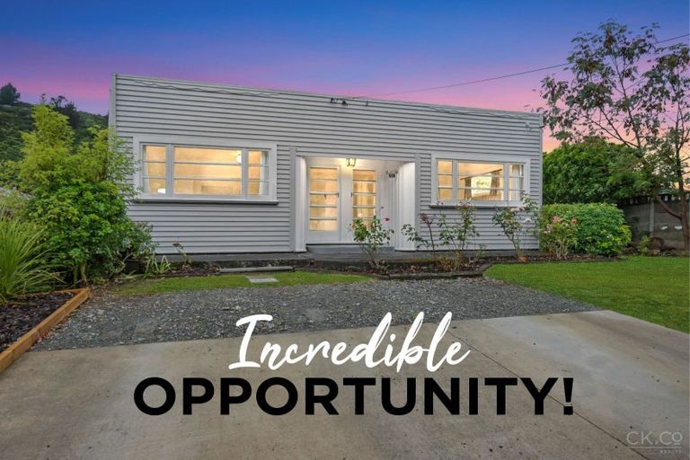 Photo of property in 11 Black Beech Street, Birchville, Upper Hutt, 5018