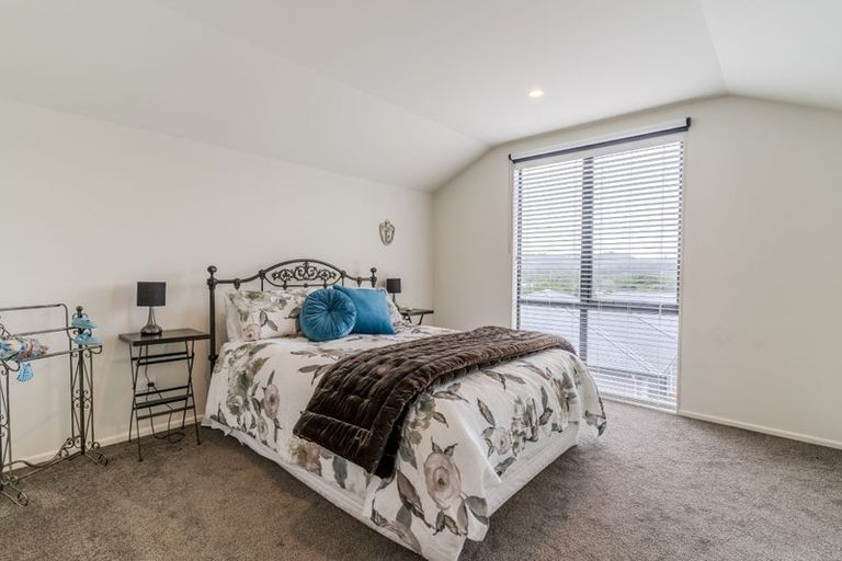 Photo of property in 10 Trudi Place, Green Island, Dunedin, 9018