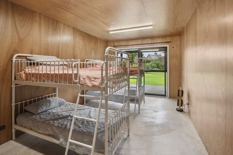 Photo of property in 142 Omaha Flats Road, Tawharanui Peninsula, Warkworth, 0986