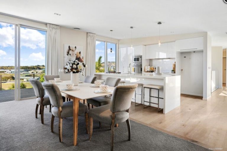 Photo of property in 15 Birch Road, Pukekohe, 2120