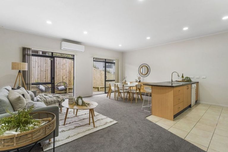 Photo of property in 42a Nelson Street, Howick, Auckland, 2014