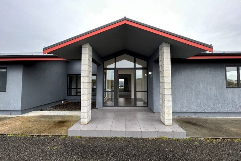 Photo of property in 6 Penrith Road, Poraiti, Napier, 4182
