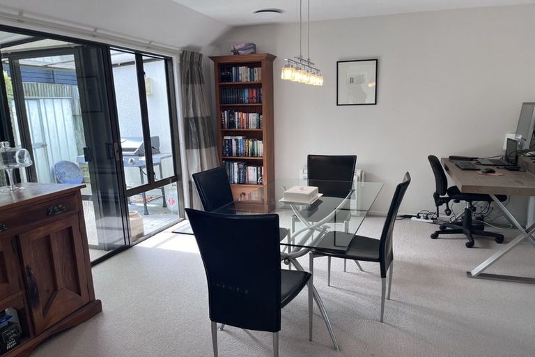 Photo of property in 8/126 Idris Road, Strowan, Christchurch, 8052