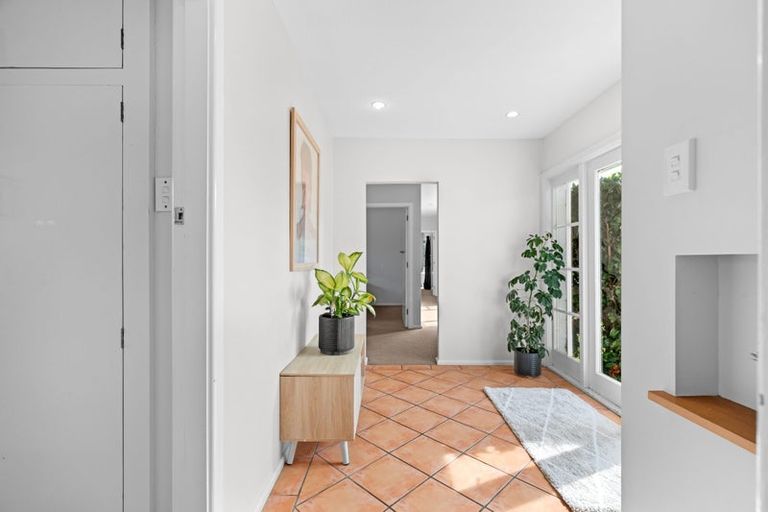 Photo of property in 28 Longmuir Street, Ilam, Christchurch, 8041