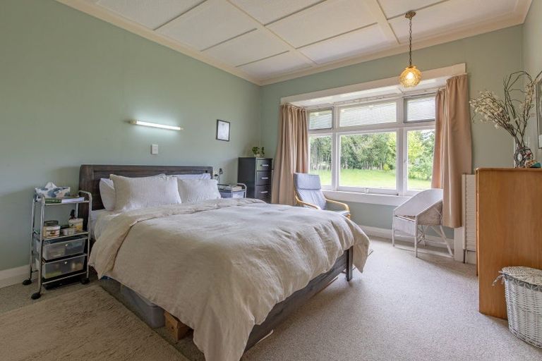 Photo of property in 36 Riverdale Road, Dannevirke, 4930