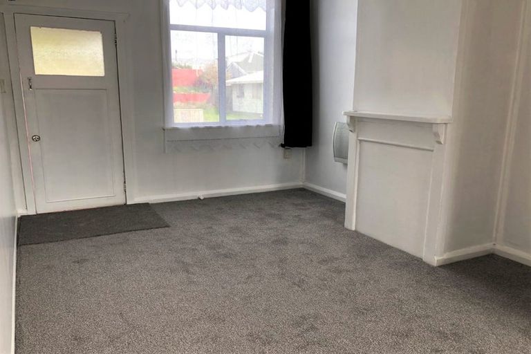 Photo of property in 5 Gilmour Street, Gonville, Wanganui, 4501