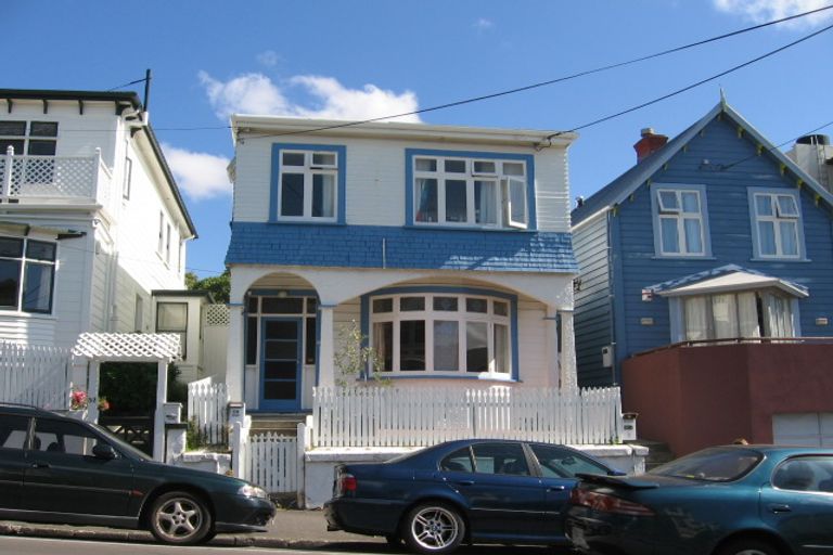 Photo of property in 50 Majoribanks Street, Mount Victoria, Wellington, 6011