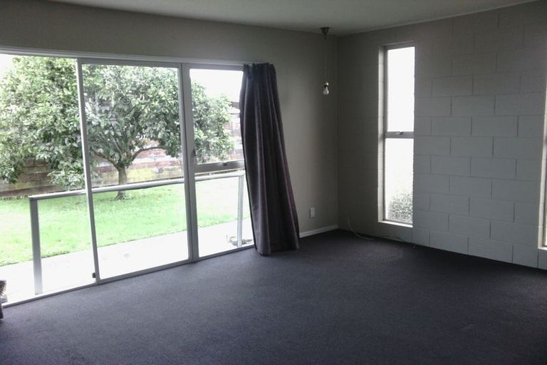 Photo of property in 68a Southsea Crescent, Silverdale, Hamilton, 3216