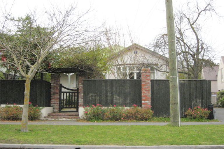 Photo of property in 12 Kinloch Street, St Albans, Christchurch, 8014