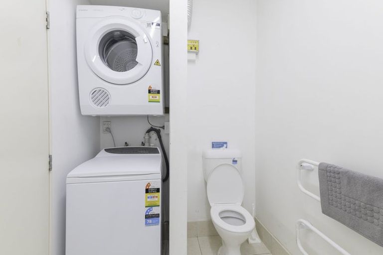 Photo of property in 103b Thorndon Quay, Pipitea, Wellington, 6011