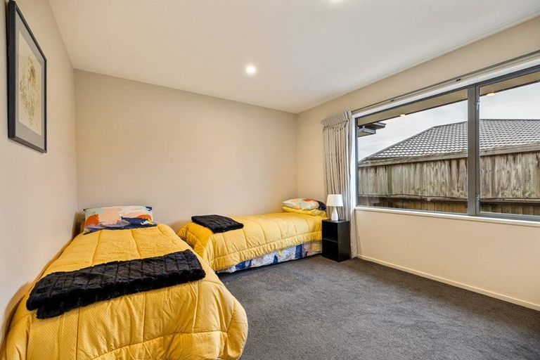 Photo of property in 8 Albert Sheppard Close, Yaldhurst, Christchurch, 8042