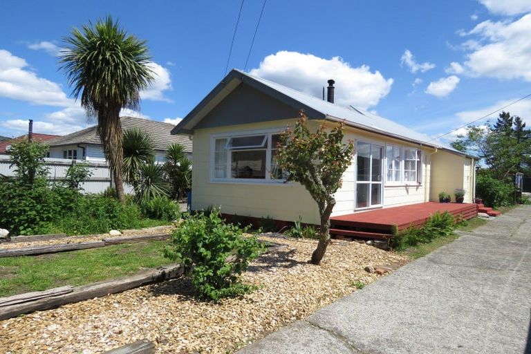 Photo of property in 84 Buller Road, Reefton, 7830