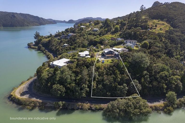 Photo of property in 23 Lewer Road, Whangaroa, Kaeo, 0478