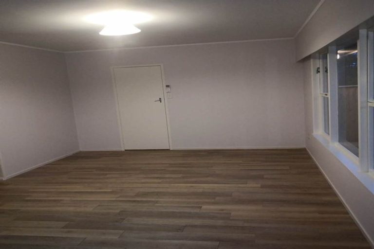 Photo of property in 1/12 Nile Road, Milford, Auckland, 0620