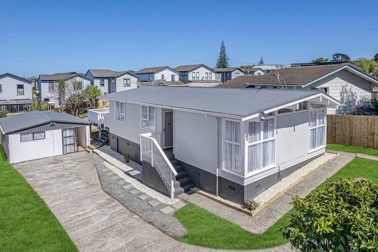 Photo of property in 29 Leaver Place, Weymouth, Auckland, 2103