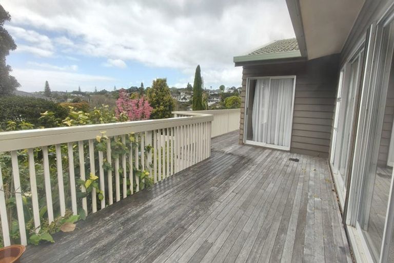 Photo of property in 3 Manaia Place, Mairangi Bay, Auckland, 0630