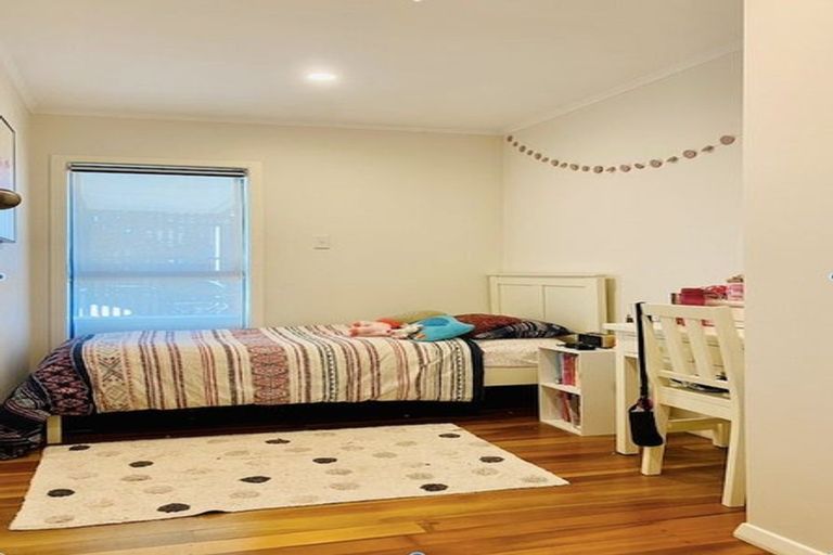 Photo of property in 36 Kirkbride Road, Mangere Bridge, Auckland, 2022