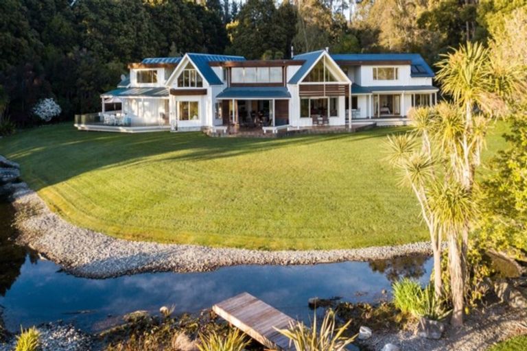 Photo of property in 57 Upper Tukurua Road, Parapara, Takaka, 7182