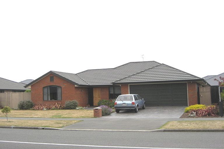 Photo of property in 81 Broadhaven Avenue, Parklands, Christchurch, 8083