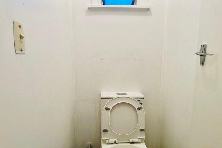 Photo of property in 44 Kirton Crescent, Manurewa, Auckland, 2102