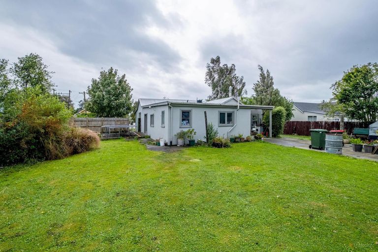 Photo of property in 35 Leonard Street, Waimate, 7924