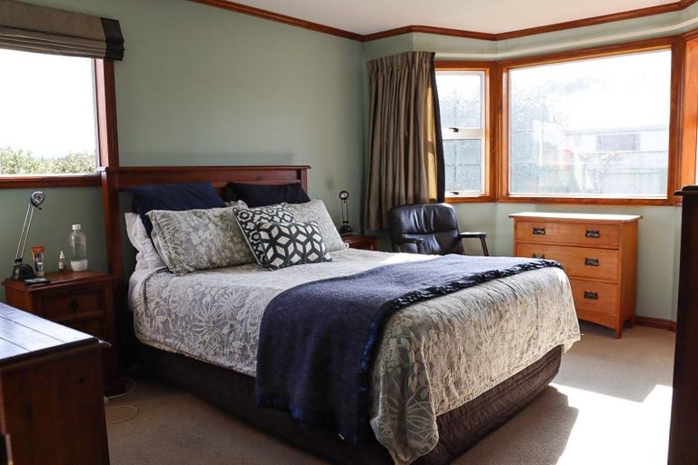 Photo of property in 3 Maclaurin Street, Dannevirke, 4930