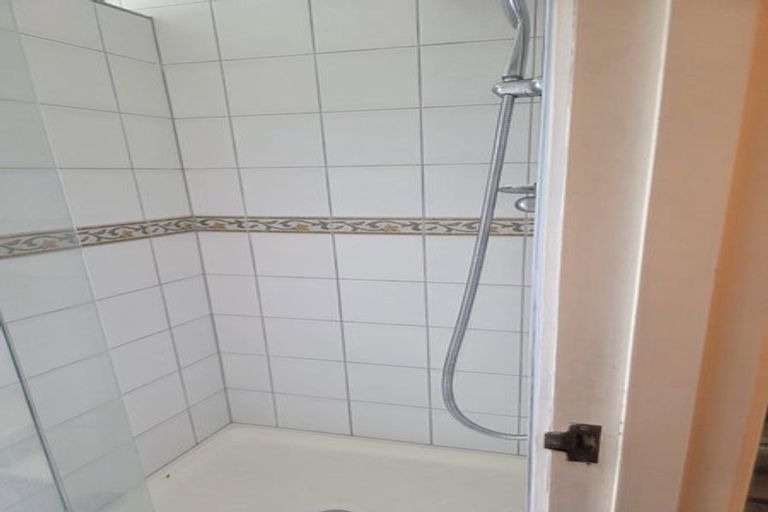 Photo of property in 93 Coronation Road, Hillcrest, Auckland, 0627