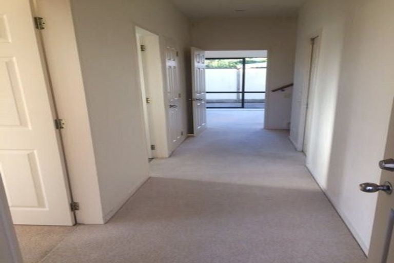 Photo of property in 144d Karori Road, Karori, Wellington, 6012