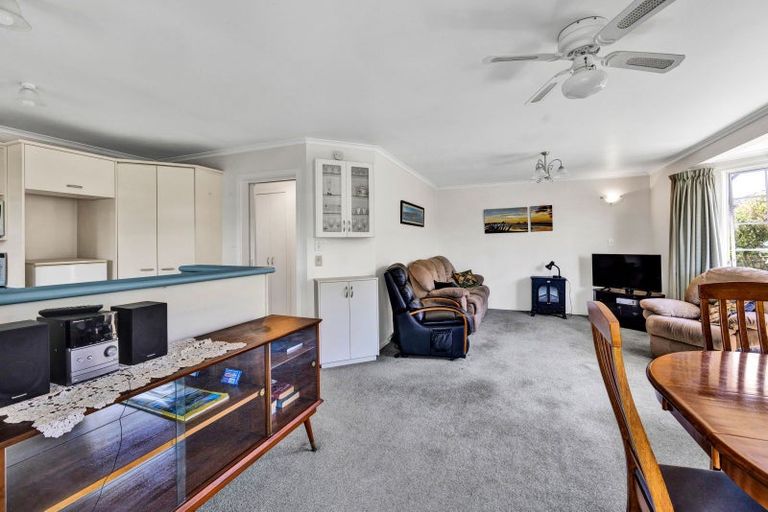 Photo of property in 20 Sackville Street, Fitzroy, New Plymouth, 4312