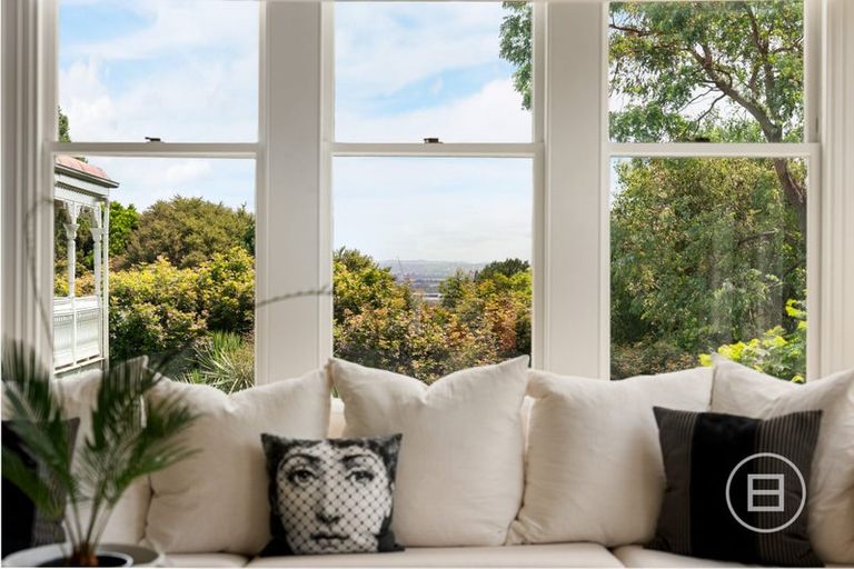 Photo of property in 21 Essex Road, Mount Eden, Auckland, 1024
