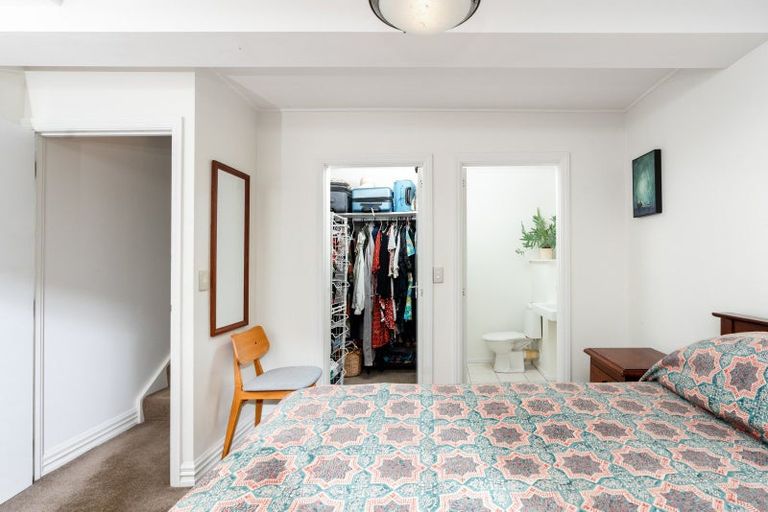 Photo of property in 24 Charlotte Avenue, Brooklyn, Wellington, 6021